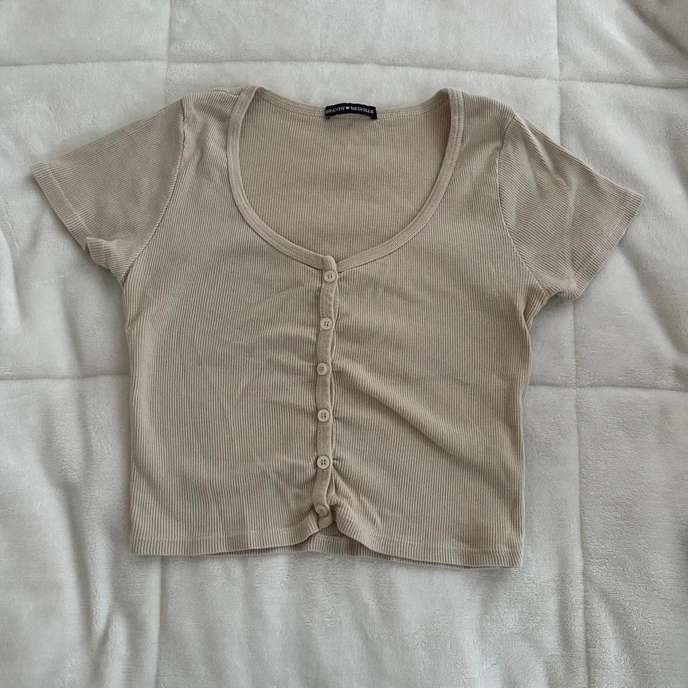 Brandy Melville zelly top - Picture 1 of 2